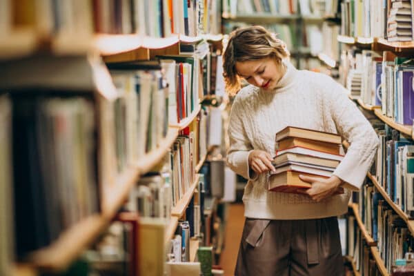 bibliotecaria